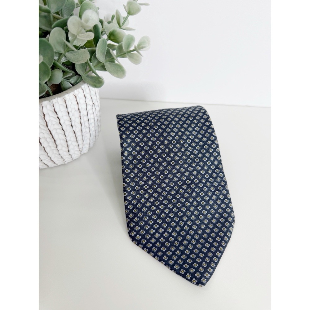 J. Crew Men's Silk Tie Micro Floral Navy 3 5/8" X 59" Preppy Smart Casual